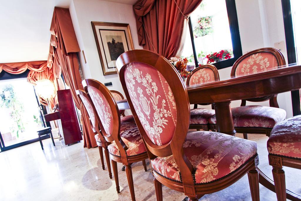 Eva Vendrell Planet Costa Dorada Apartamento Salou Quarto foto