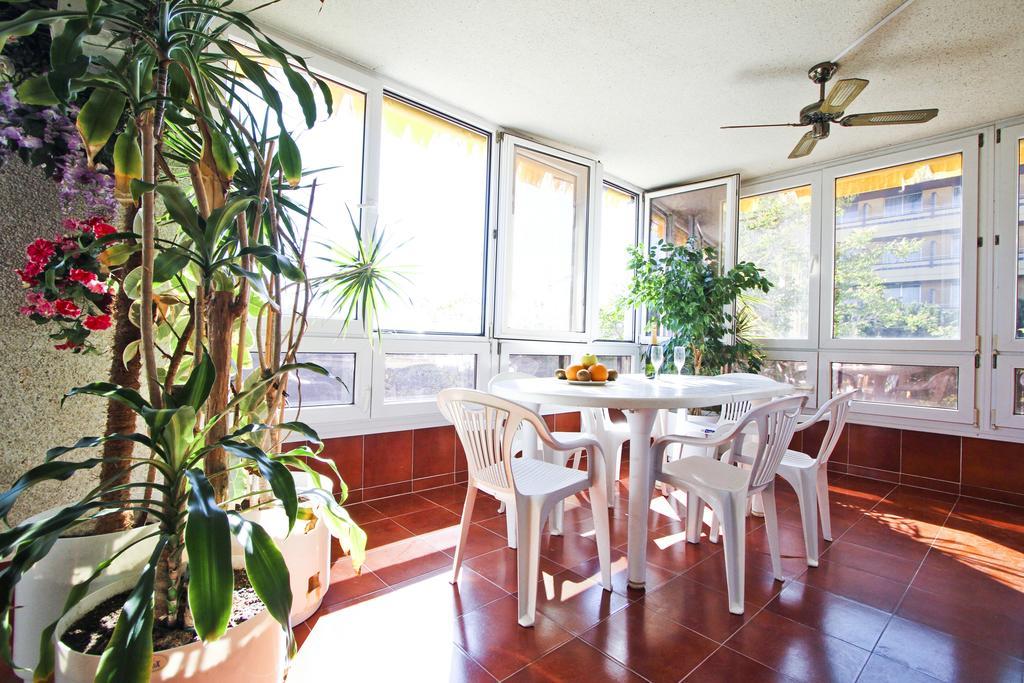 Eva Vendrell Planet Costa Dorada Apartamento Salou Quarto foto